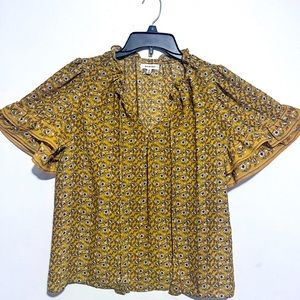 Beautiful blouse, size S, Max Studio brand.